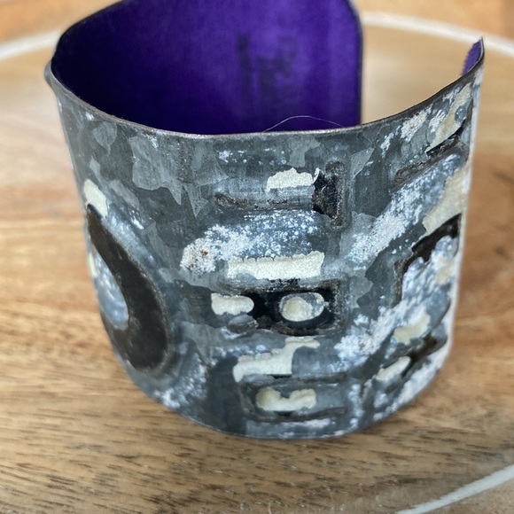 cuff bracelet NEW license plate Upcycled art rustic one of kind handmade - Picture 6 of 15